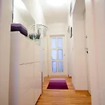 Apartment Palace *