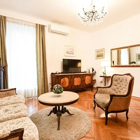 Palace * Zadar