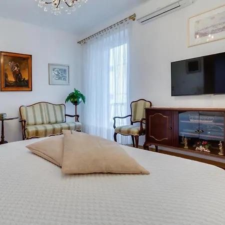 Central Апартаменты Задар