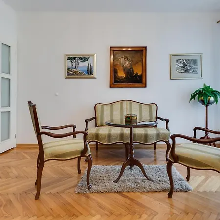 Central * Задар