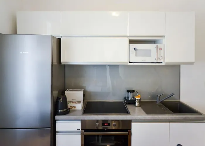 Central Апартаменты *